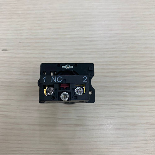 Nút nhấn không đèn Chint NP2-EA42